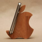2 db fa asztali mobiltartó alma (apple)/2 pieces of wooden mobile holder apple