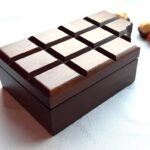 „Harapnivaló” csoki doboz / „Bitten chocolate bar” wooden box