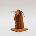 Asztali szemüvegtartó fából/wooden desk glasses holder