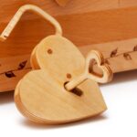Szív lakat fából szíves kulccsal/wooden heart lock with a heart shape key