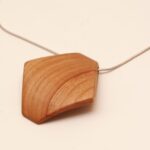 fa-medal-cseresznyefabol/wooden-pendent-from-cherry
