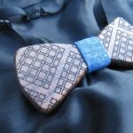 Kockás csokornyakkendő diófából/checked bow-tie made of walnut