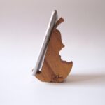 Fa mobiltartó (bükkből) körte forma/wooden mobile holder (beech-wood) pear shape