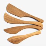 Vajazó kések tölgyfából / butter knives from solid oak wood